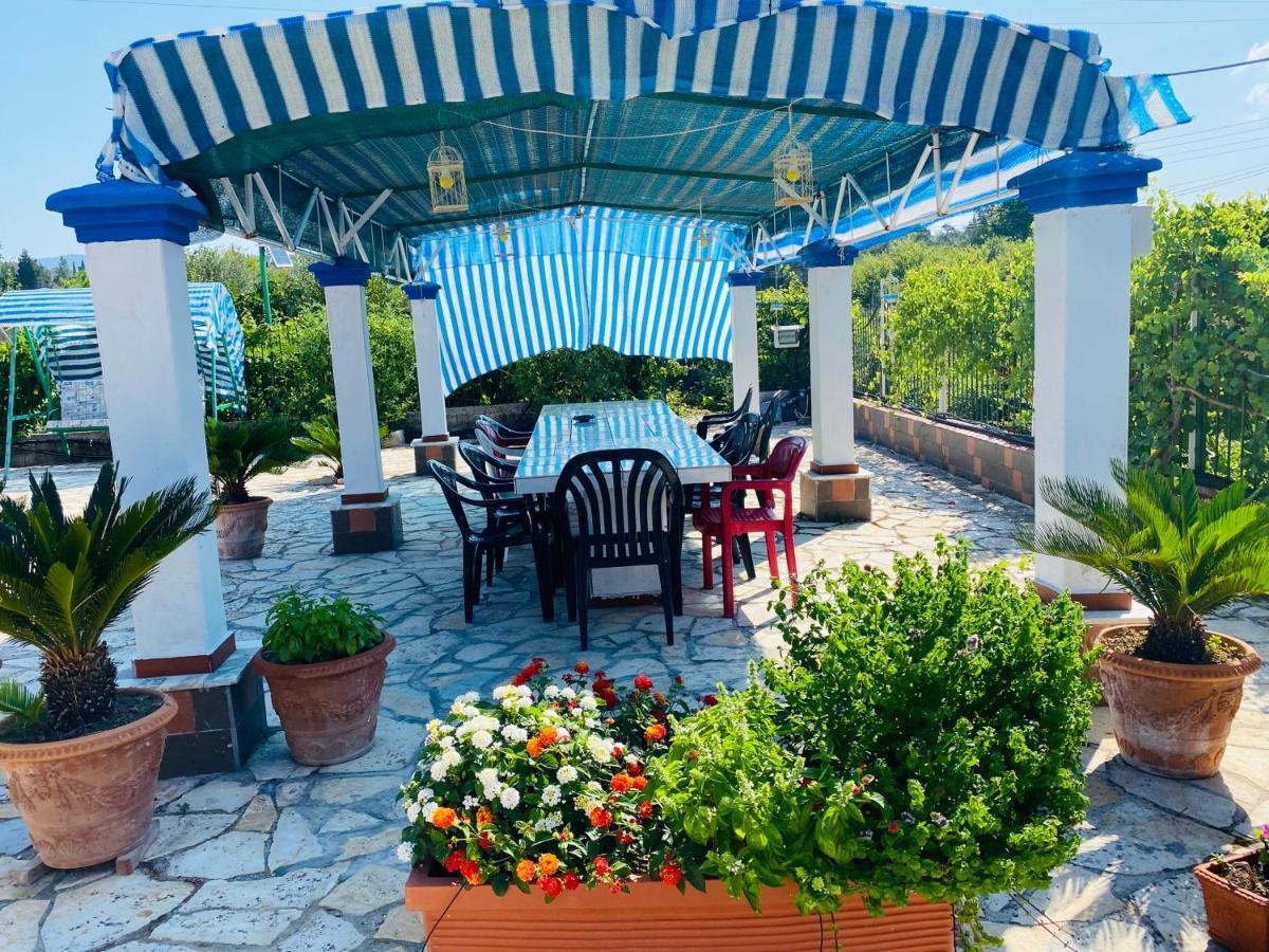 Villa Facen Gardelades Ngoại thất bức ảnh