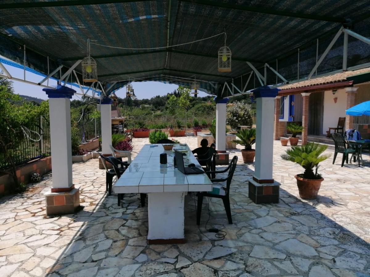 Villa Facen Gardelades Ngoại thất bức ảnh